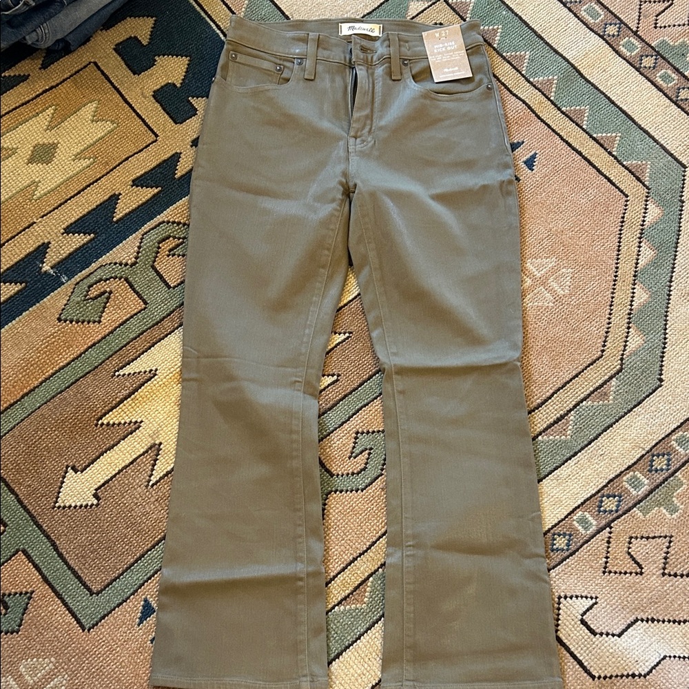 Madewell Mid-Rise Kick Out crop Green Jeans